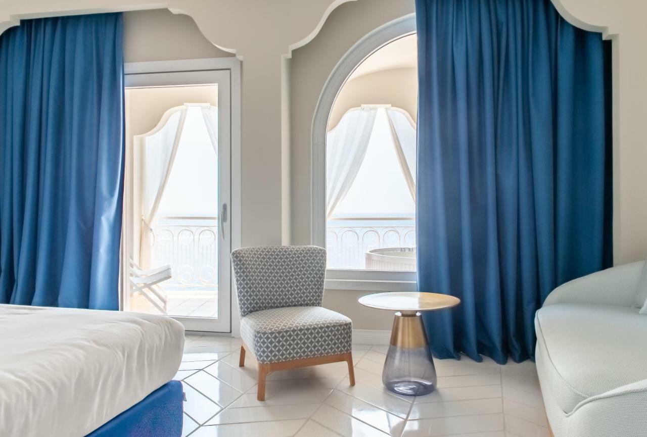 Hotel Club Due Torri Maiori Bagian luar foto